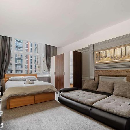 Spacious City Centre Apartment W/ Free Valet Parking Λέστερ Εξωτερικό φωτογραφία